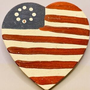 Vintage Wood American flag heart brooch pin. Hand painted. Valentines. Flag day